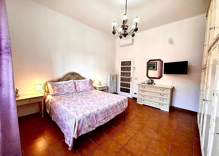 بيت ضيافة Bologna Centrale Rooms بولونيا