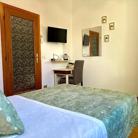 Bologna Centrale Rooms