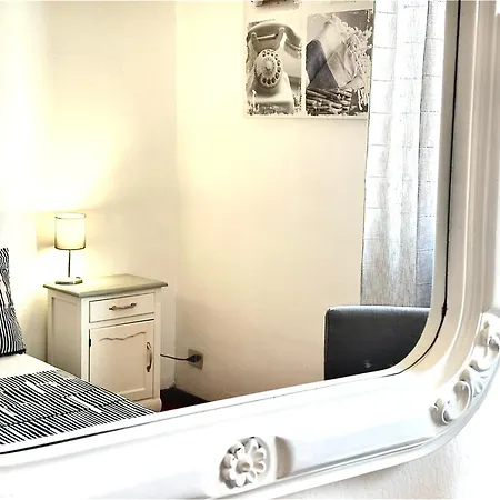 Bologna Centrale Rooms בית הארחה *