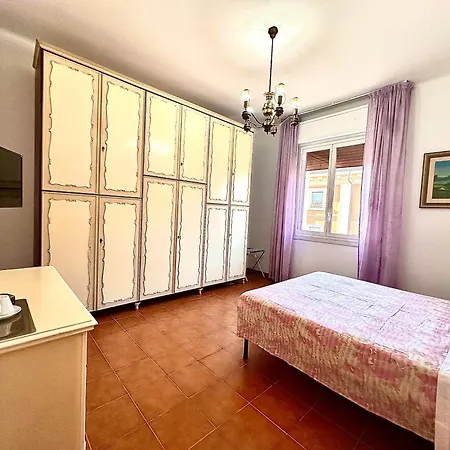 Bologna Centrale Rooms בית הארחה בולוניה