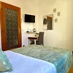 Bologna Centrale Rooms